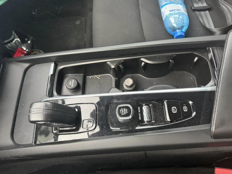 Volvo V60 Cross Country Mild Hybrid, снимка 5 - Автомобили и джипове - 52563958
