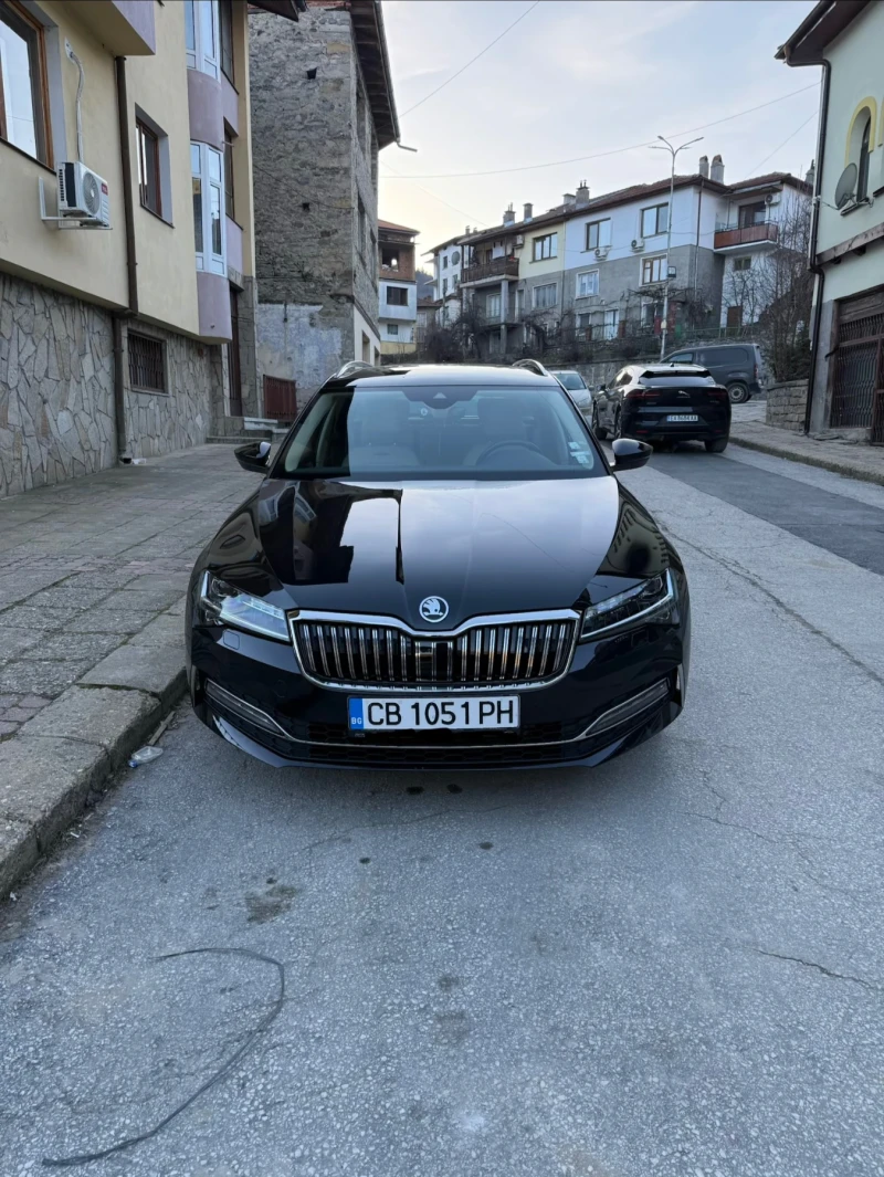 Skoda Superb L&K 2.0TDI 190кс КОМБИ, снимка 8 - Автомобили и джипове - 53171970