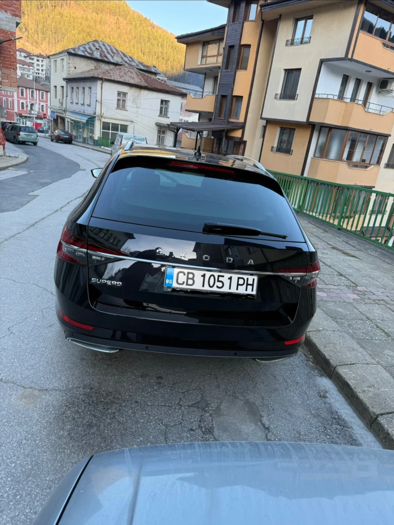 Skoda Superb L&K 2.0TDI 190кс КОМБИ, снимка 4 - Автомобили и джипове - 53171970