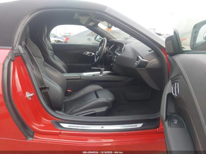 BMW Z4 2l Sdrive30I, снимка 5 - Автомобили и джипове - 53250200