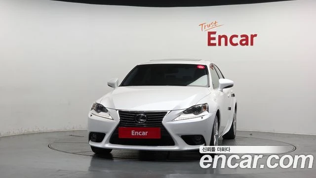 Lexus IS 250, снимка 3 - Автомобили и джипове - 56082252