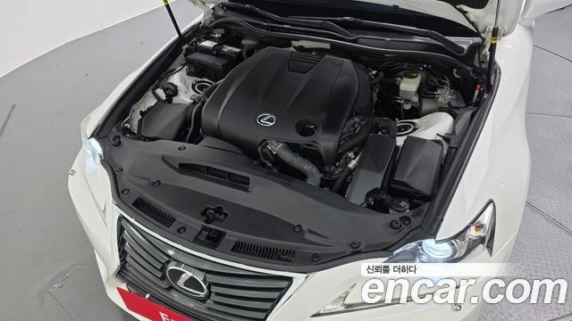 Lexus IS 250, снимка 6 - Автомобили и джипове - 56082252