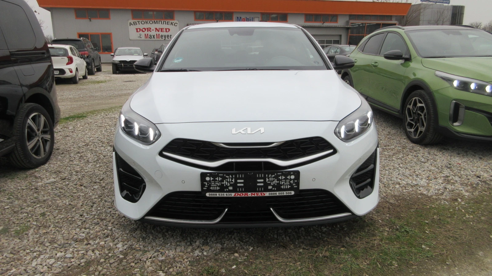 Kia Ceed 1.5T-GDI-160HP-GT-LINE - изображение 2