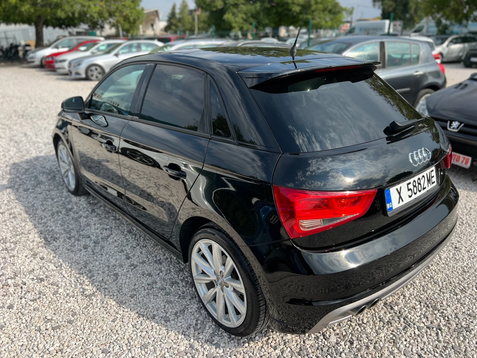 Audi A1 1.4TFSI-185 кс-S-Tronic-S-Line - изображение 7