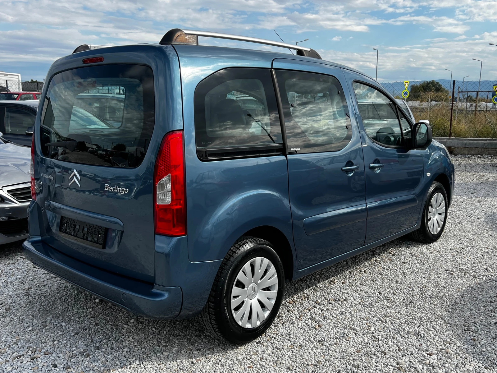 Citroen Berlingo ЛИЗИНГ- 1, 6 КЛИМАТИК-ПАНОРАМА-ТОП - изображение 4