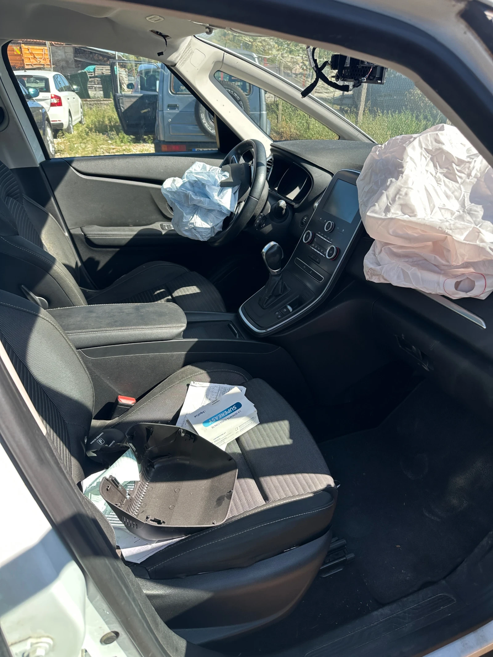 Renault Scenic 1.5DCI - изображение 7