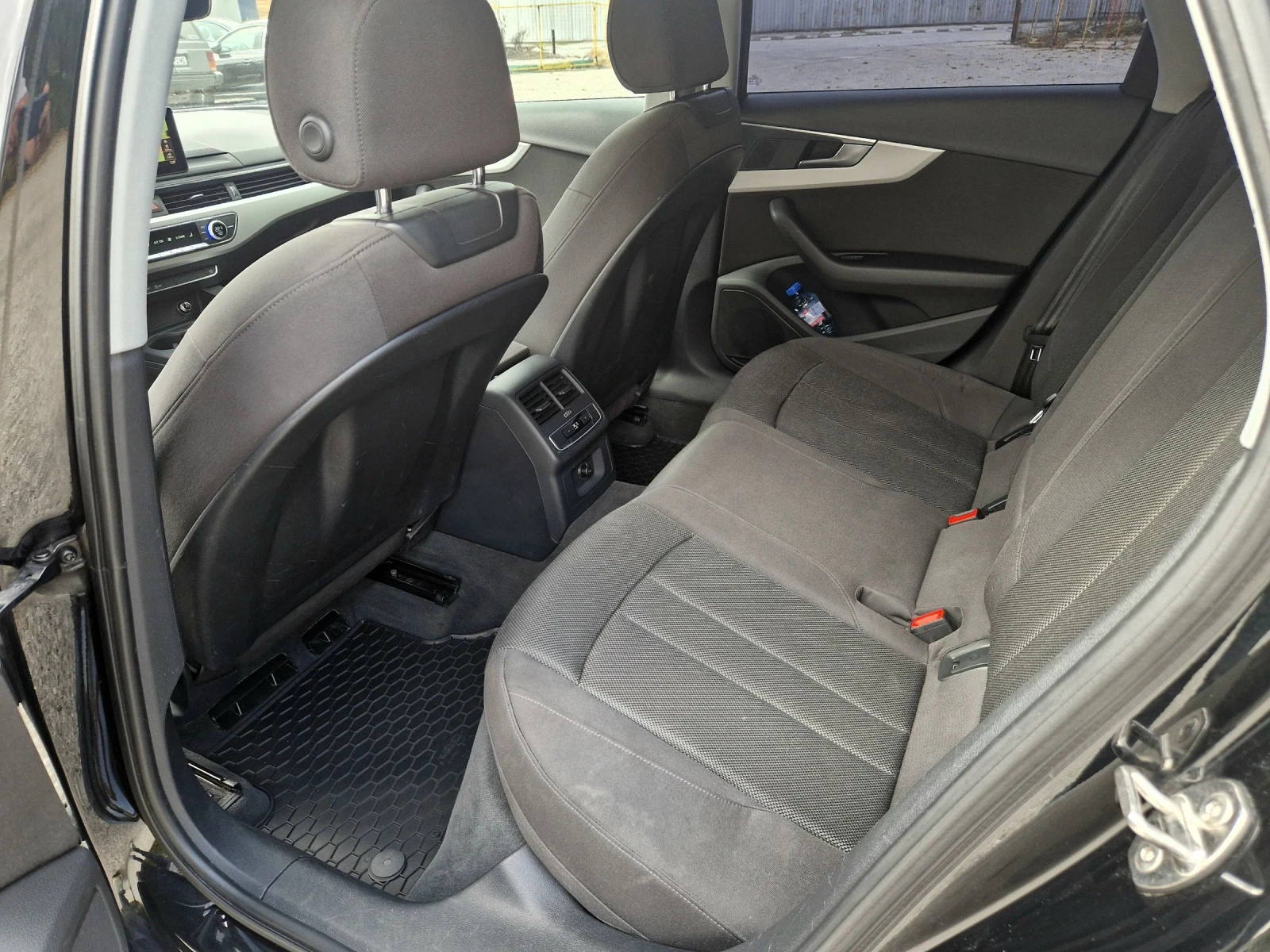 Audi A4 2.0 TDI | Mobile.bg � ����������� 16