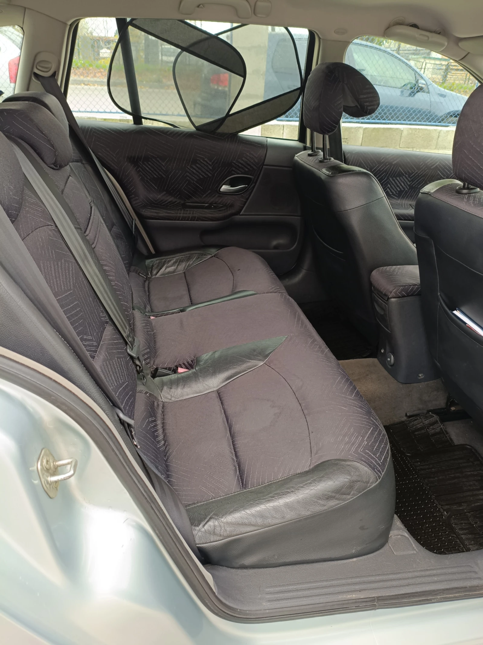 Renault Laguna  - изображение 8