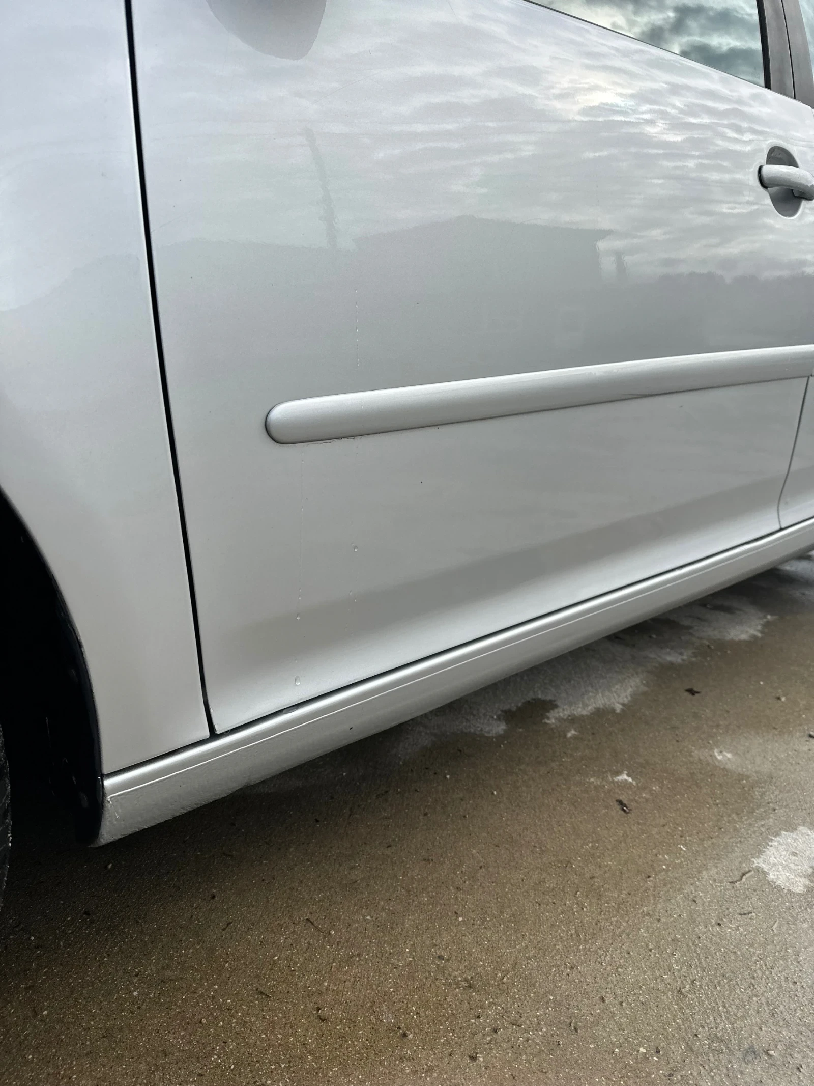 VW Golf 1.9��� 105�� 2008�. ���� 4  | Mobile.bg � ����������� 5