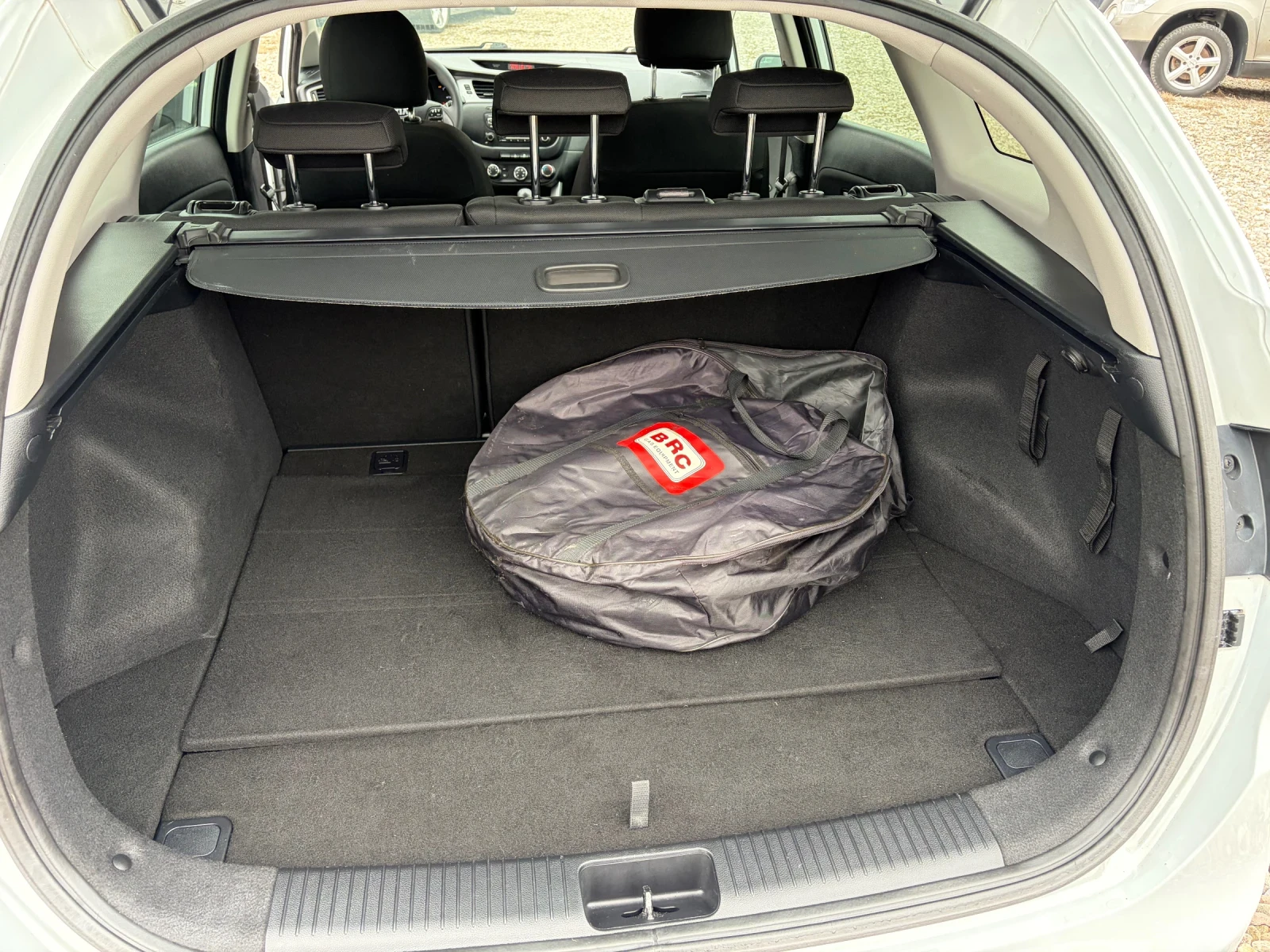 Kia Ceed 1.4 i GAZ- BRC - изображение 7