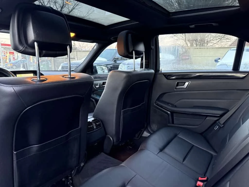 Mercedes-Benz E 250 * BlueTEC 4dr All wheel Drive 4MATIC Sedan Aut * C, снимка 16 - Автомобили и джипове - 53734844