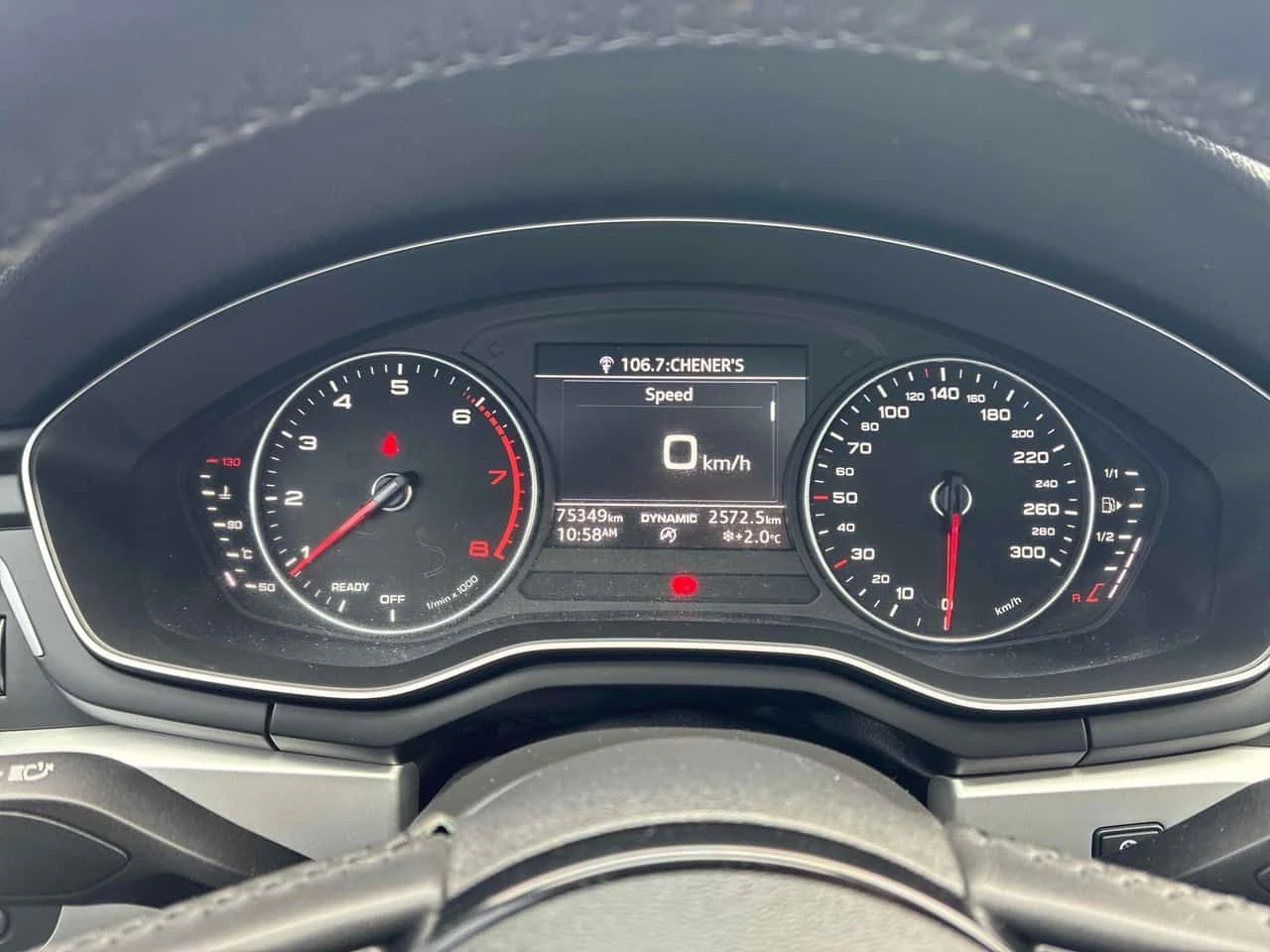 Audi A4 * Komfort * ШИБИДАХ * KEYLESS * ПОДГРЕВИ * CARFAX, снимка 8 - Автомобили и джипове - 54060778