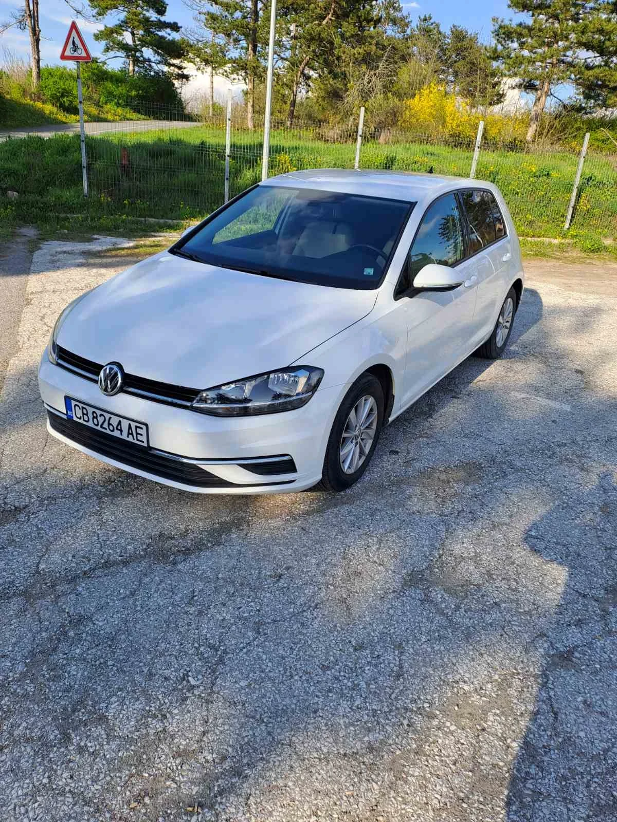 VW Golf 1.8 TSI, снимка 3 - Автомобили и джипове - 54092066