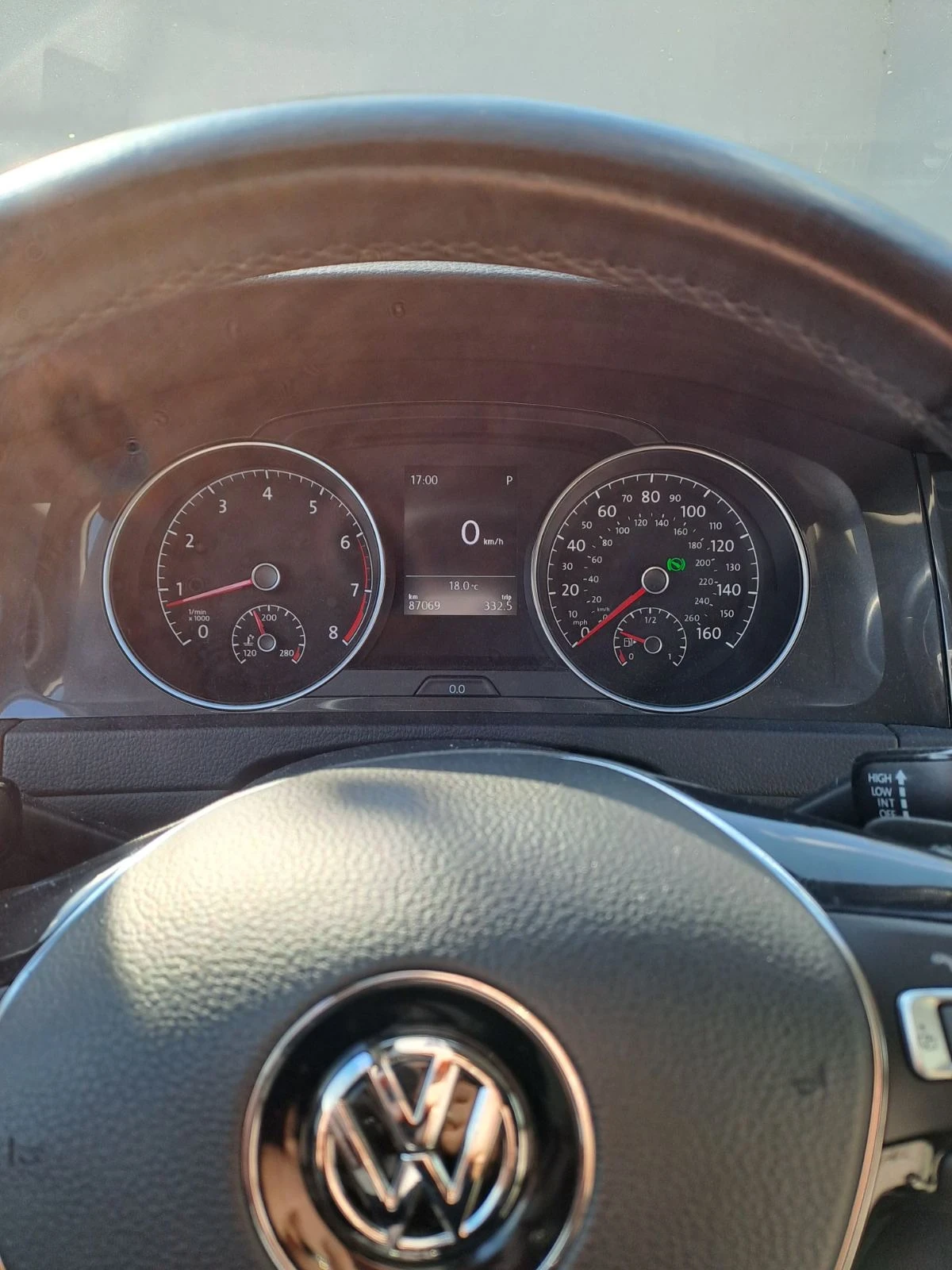 VW Golf 1.8 TSI, снимка 9 - Автомобили и джипове - 54092066