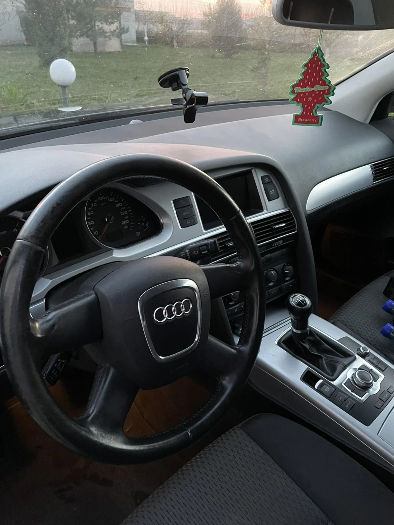 Audi A6 2.0 FACELIFT, снимка 8 - Автомобили и джипове - 54097862