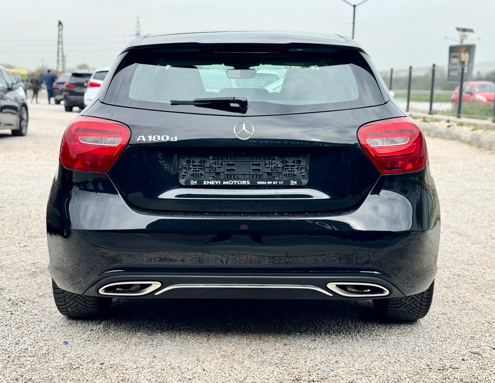 Mercedes-Benz A 180 sport facelift, снимка 5 - Автомобили и джипове - 54219239