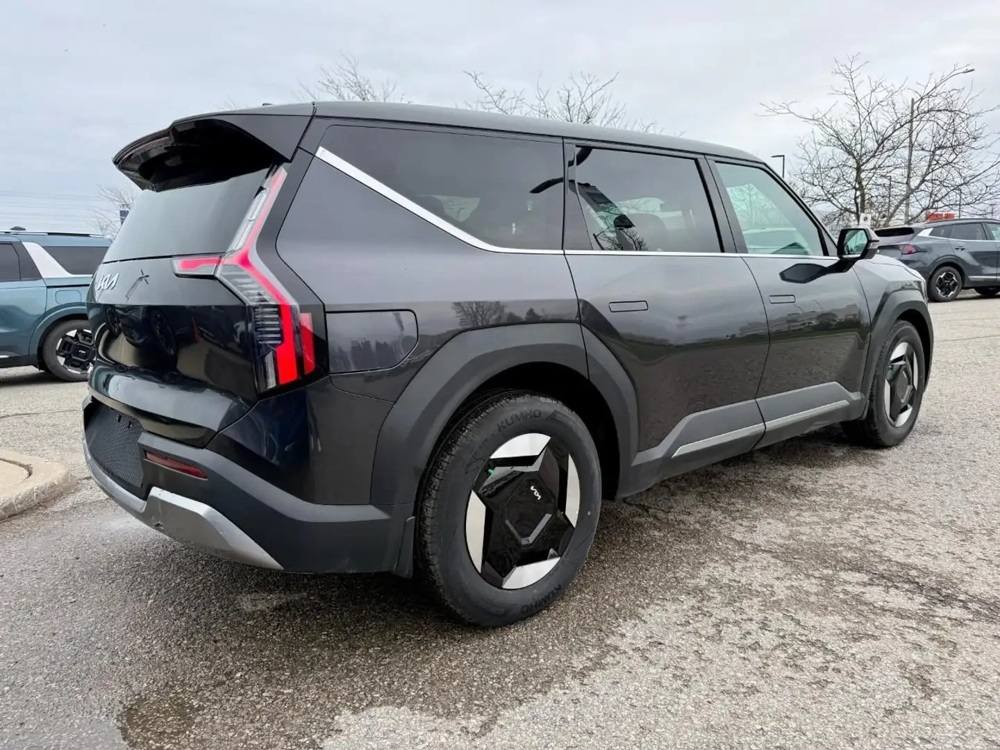 Kia EV9 Wind RWD, снимка 3 - Автомобили и джипове - 54470024