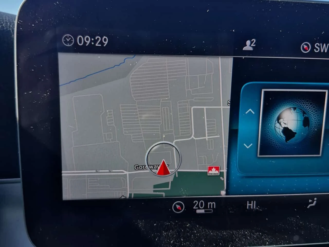 Mercedes-Benz C 300 ПОДГРЕВИ * ПАНО * KEYLESS * CARFAX, снимка 11 - Автомобили и джипове - 54479958