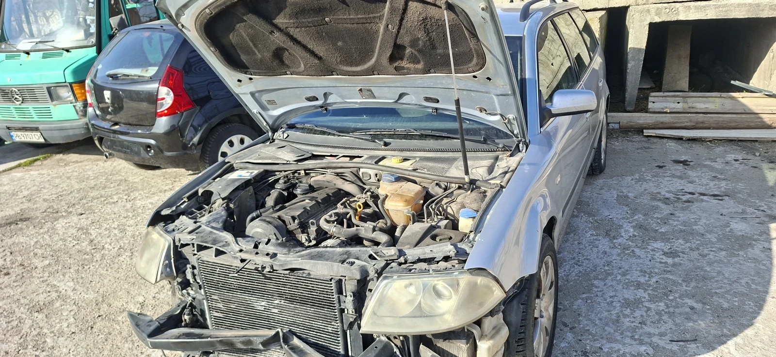 VW Passat 1.9 TDI 131, снимка 4 - Автомобили и джипове - 54796816