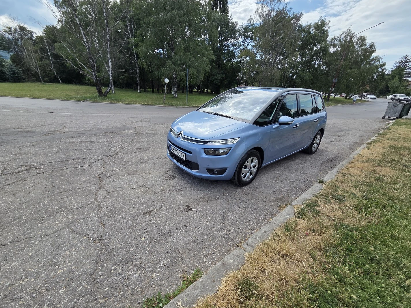 Citroen Grand C4 Picasso, снимка 2 - Автомобили и джипове - 55190640