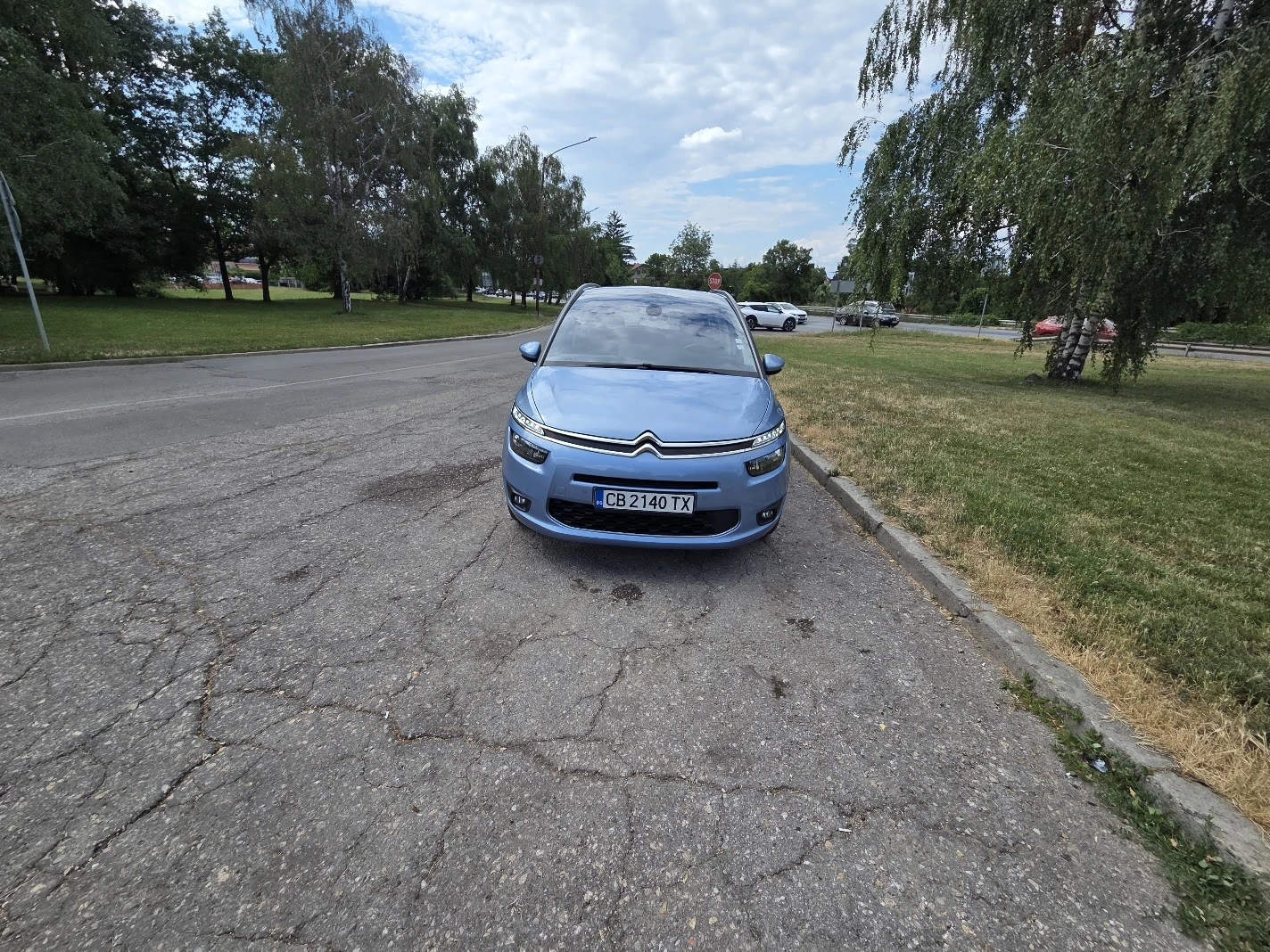 Citroen Grand C4 Picasso, снимка 3 - Автомобили и джипове - 55190640