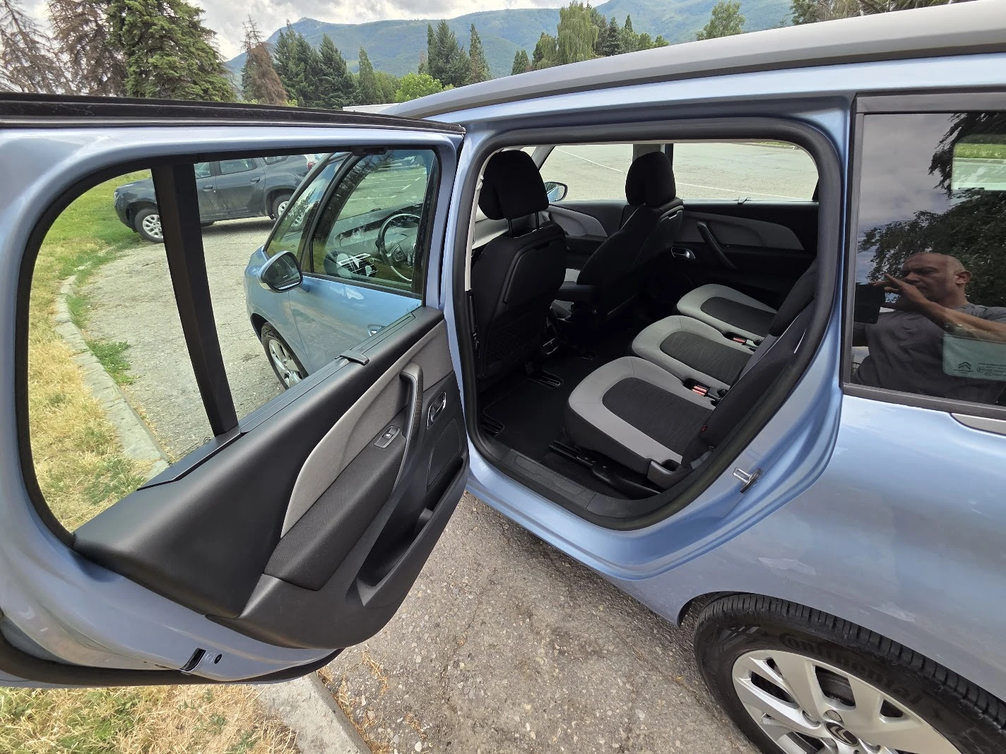 Citroen Grand C4 Picasso, снимка 10 - Автомобили и джипове - 55190640