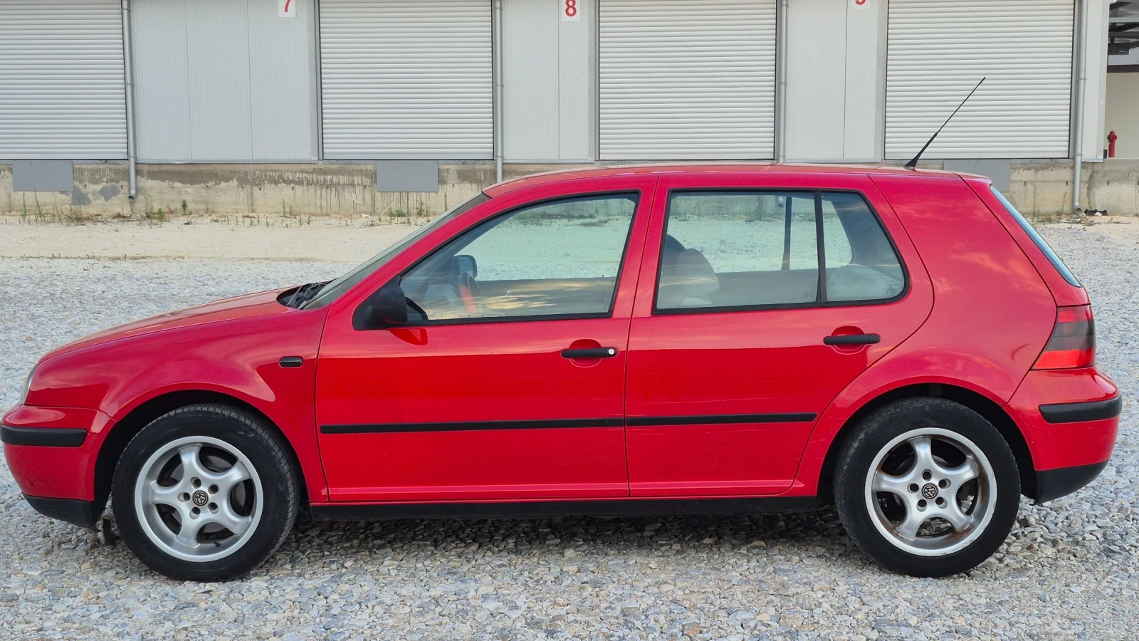 VW Golf 1.9 TDI/90 Клима* * * , снимка 2 - Автомобили и джипове - 55638944