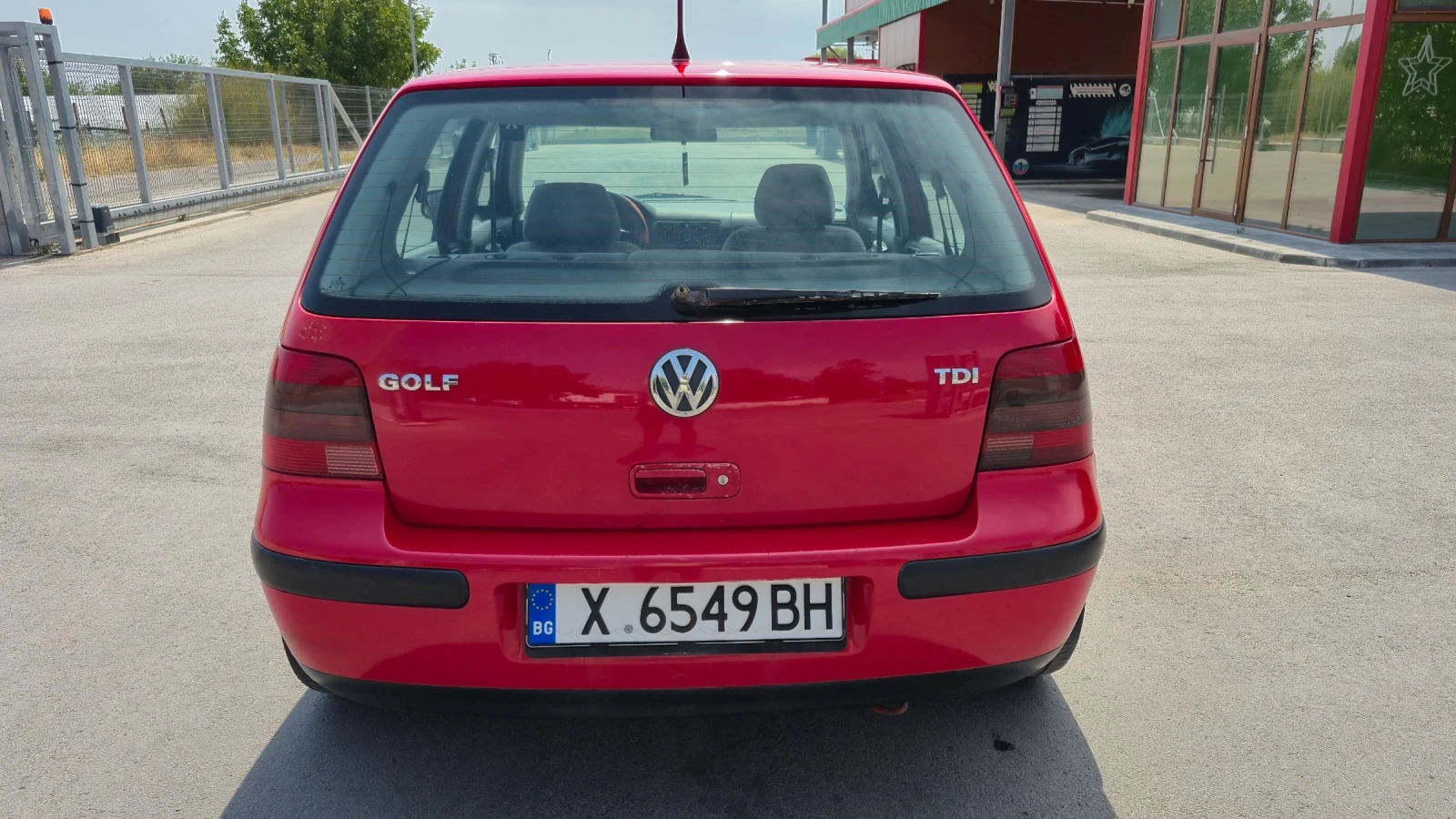 VW Golf 1.9 TDI/90 Клима* * * , снимка 10 - Автомобили и джипове - 55850442