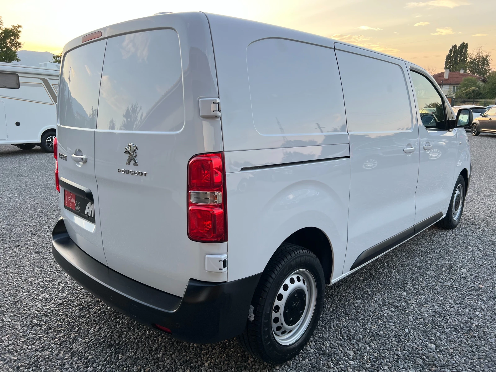 Peugeot Expert 2.0HDi 144k.c./140073км./ТОП СЪСТОЯНИЕ/ДЪЛГА БАЗА/, снимка 4 - Автомобили и джипове - 55808874