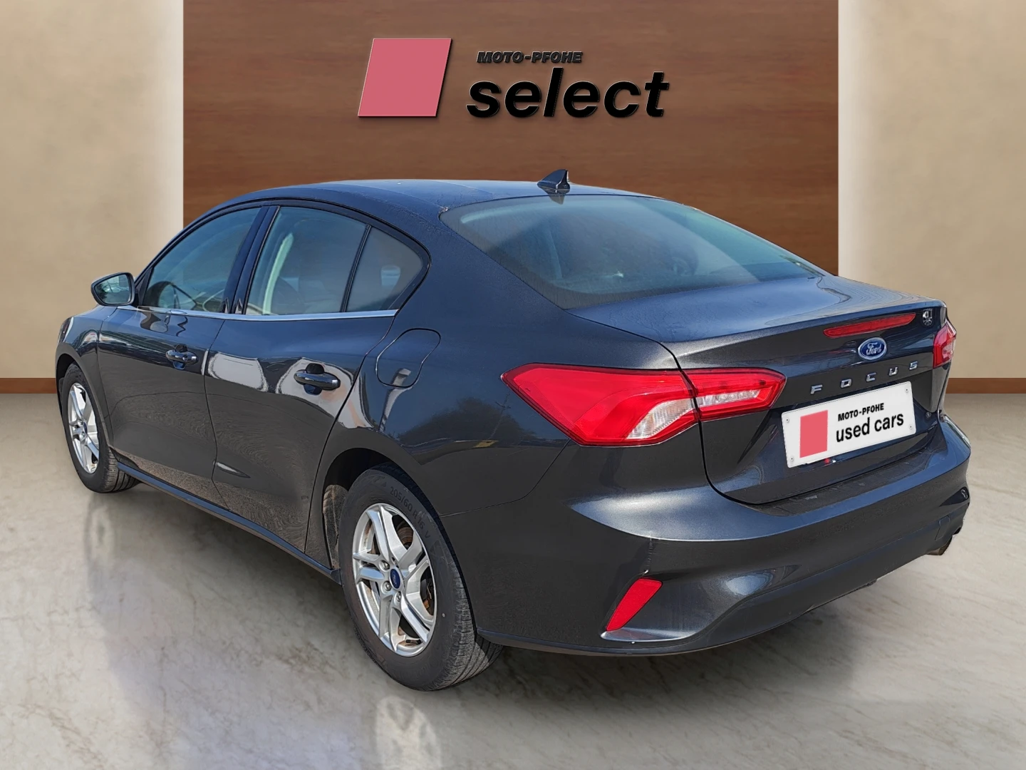 Ford Focus 1.0 EcoBoost, снимка 3 - Автомобили и джипове - 56391696