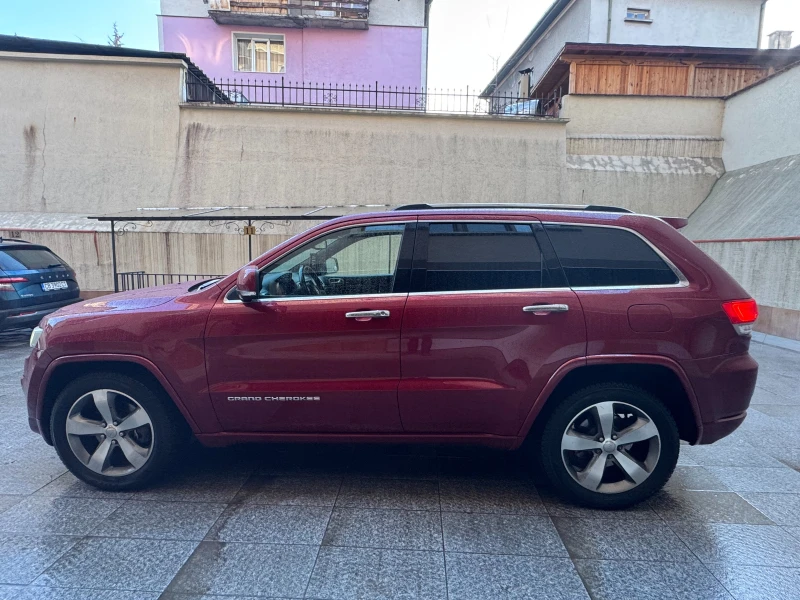 Jeep Grand cherokee 5.7 Hemi Overland, снимка 6 - Автомобили и джипове - 48626691