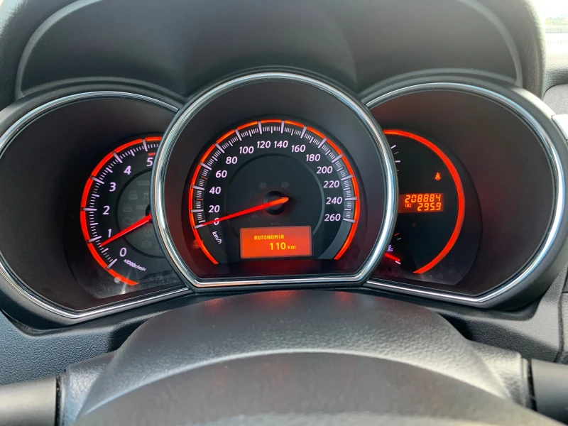 Nissan Murano 2.5DCI, снимка 14 - Автомобили и джипове - 52196986