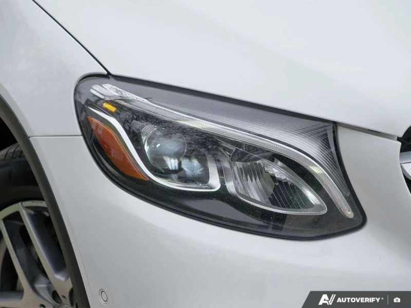 Mercedes-Benz GLC * GLC300 Base 4M * CARFAX * ЦЕНА ДО БГ, снимка 10 - Автомобили и джипове - 53259667