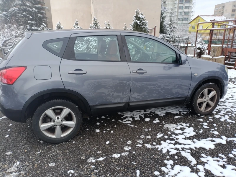 Nissan Qashqai 2.0tdci 4x4, снимка 12 - Автомобили и джипове - 53323761