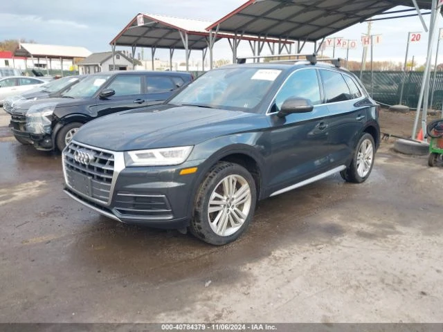 Audi Q5 * 2.0T,  * PREMIUM, Налична сервизна!, снимка 3 - Автомобили и джипове - 48383152