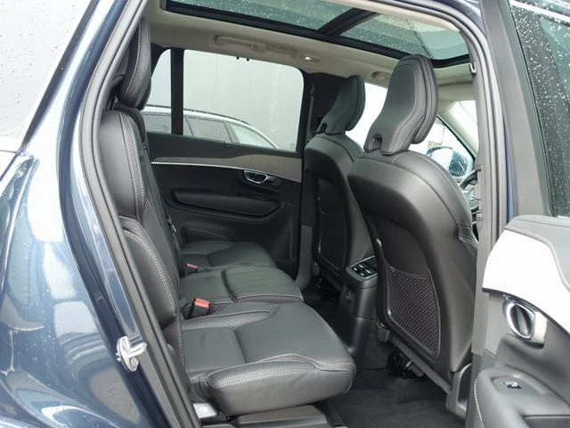 Volvo Xc90  Recharge Plus T8 AWD FourC - изображение 7
