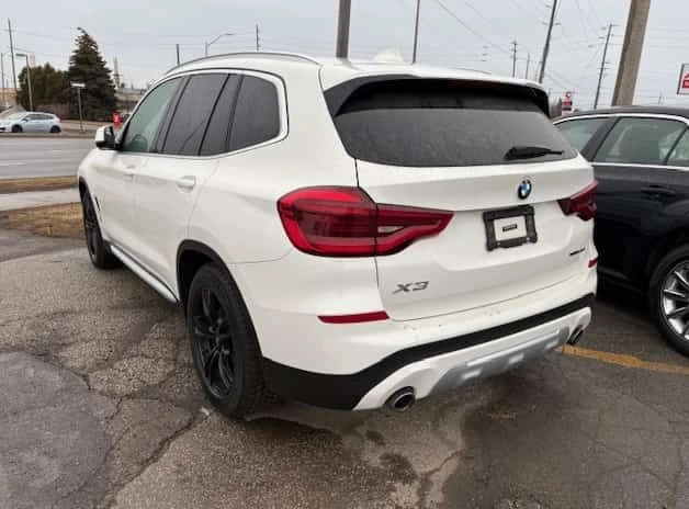 BMW X3 xDrive30i| PANO| ПОДГРЕВИ| АМБИЕНТ| ПАМЕТ, снимка 15 - Автомобили и джипове - 55222876
