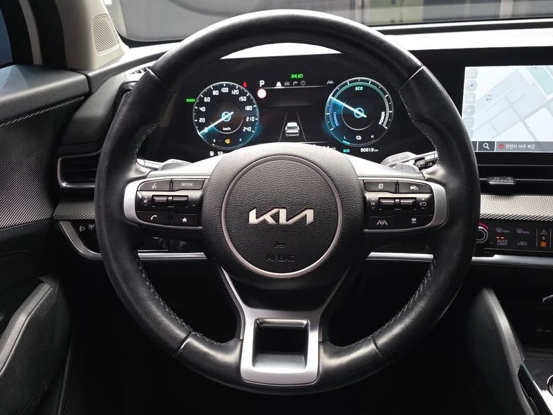 Kia Sportage Prestige 2WD| 226к.с.| ВКЛ.ТЕХНОТЕСТ, снимка 13 - Автомобили и джипове - 55612389