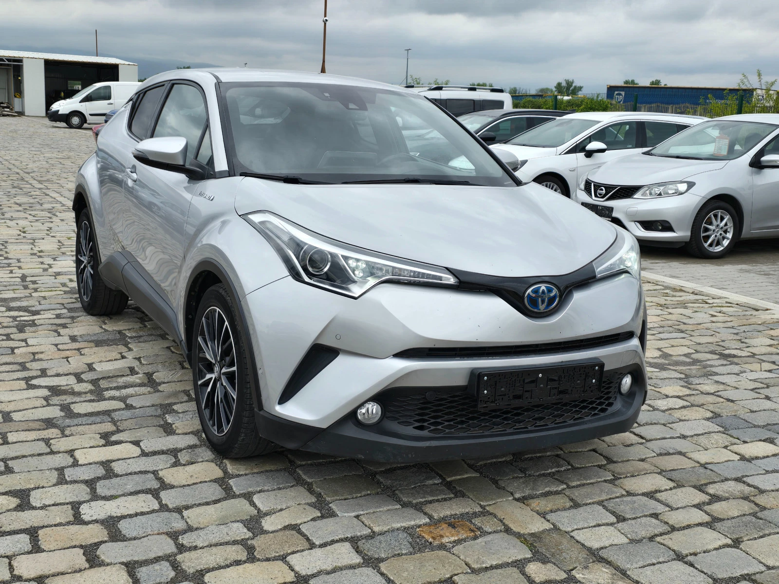 Toyota C-HR 1.8Hybrid КОЖА 145000км. ИТАЛИЯ - [1] 