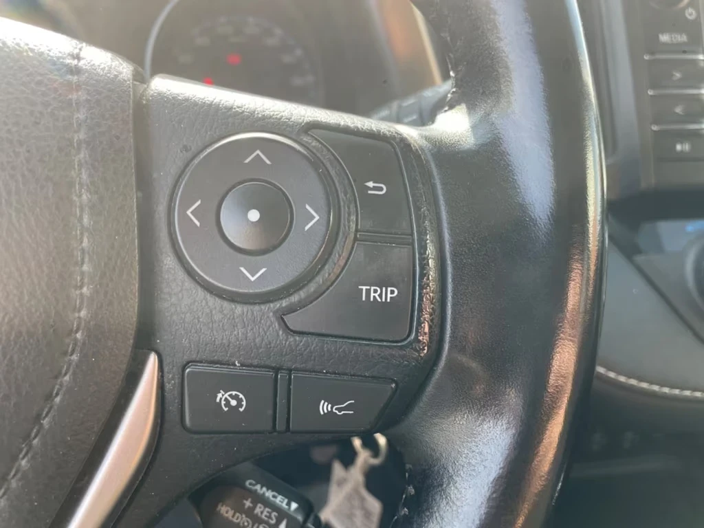 Toyota Rav4 2.0 D4D 143кс 4х2 Full Service - изображение 7