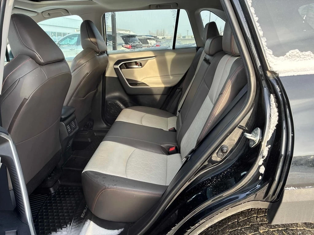 Toyota Rav4 * Trail * CARFAX * ��� ������������ ������ | Mobile.bg � ����������� 11