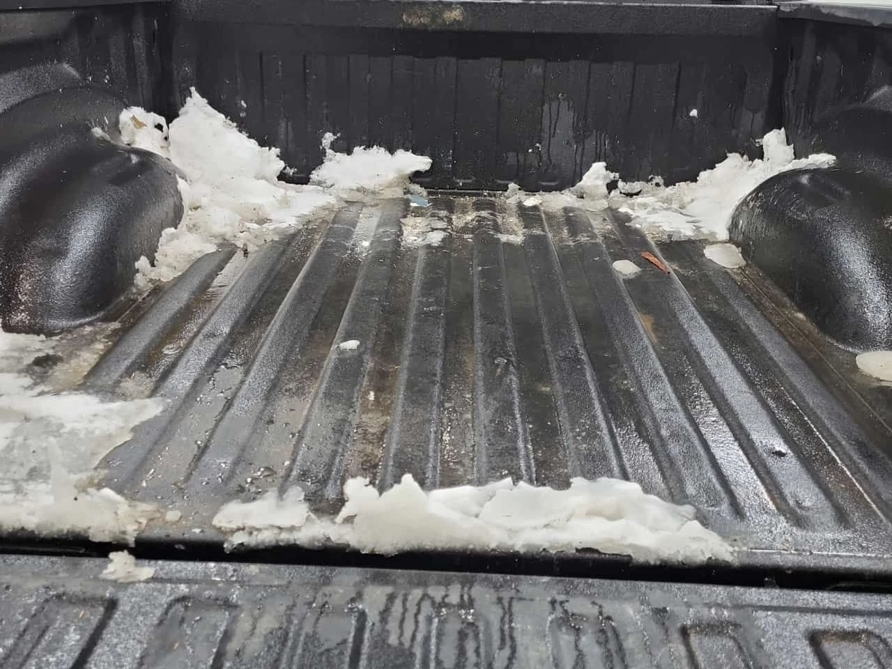 Dodge RAM 1500 REBEL CREW CAB SHORT BED  CARFAX | Mobile.bg � ����������� 16