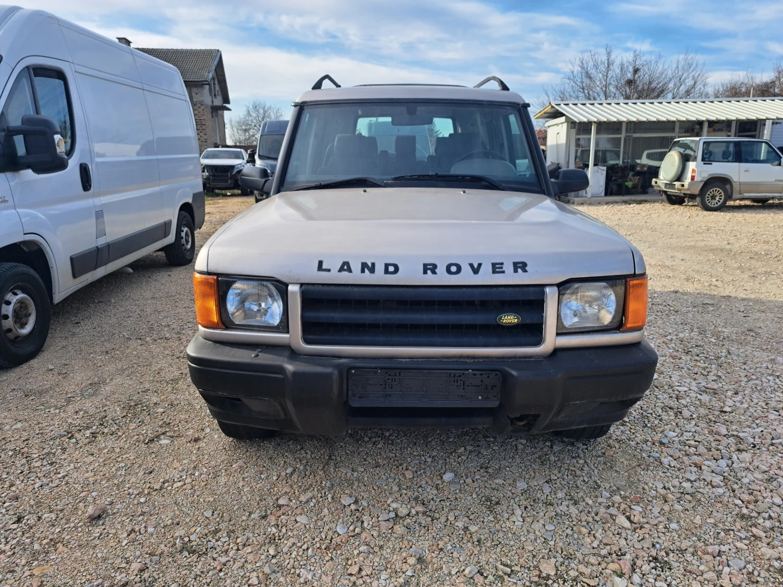 Land Rover Discovery 2.5тди, снимка 2 - Автомобили и джипове - 53867642