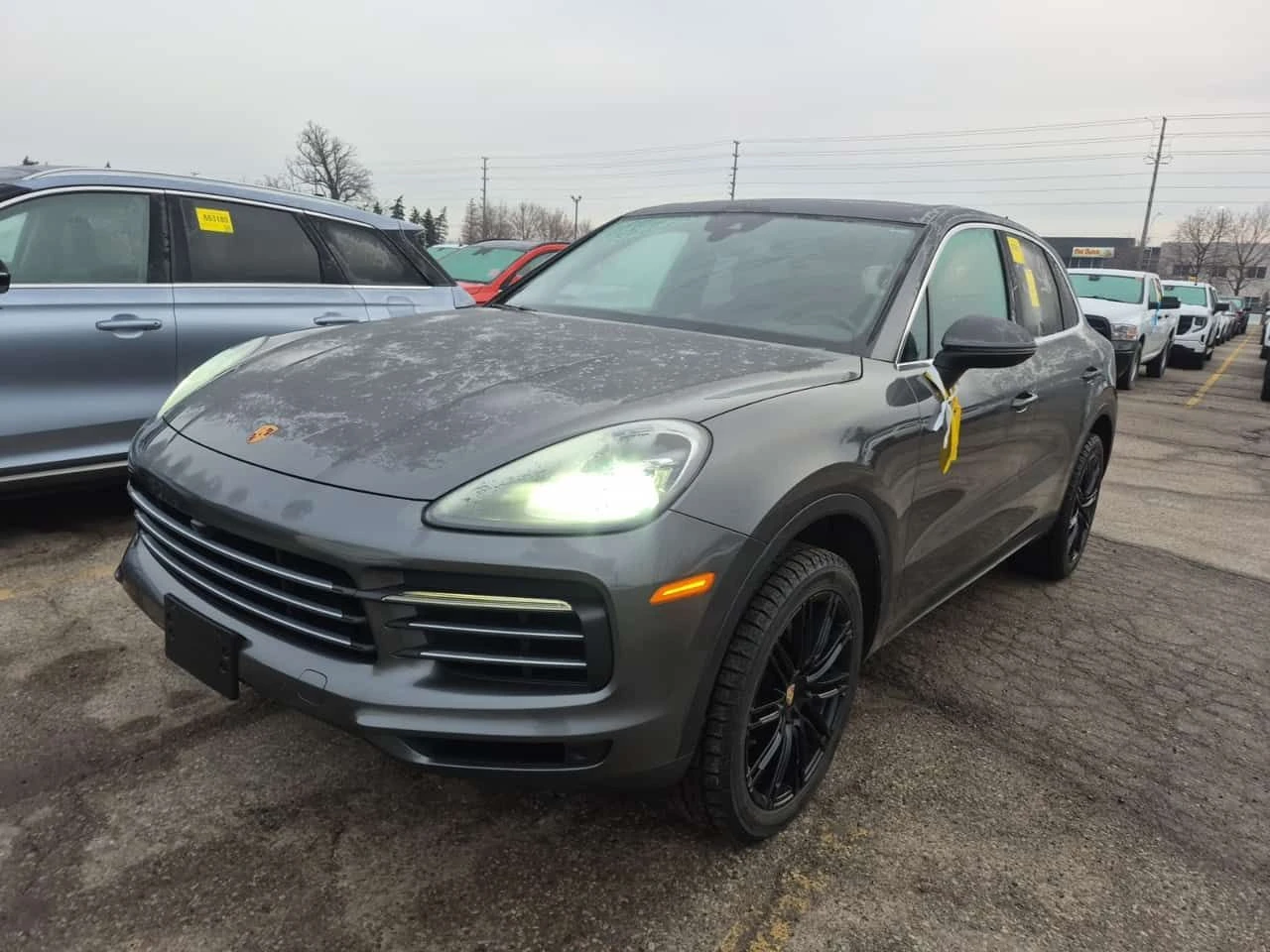 Porsche Cayenne * AWD * CARFAX * KEYLESS * PANO
