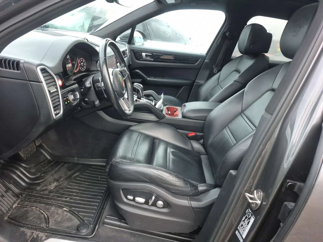 Porsche Cayenne * AWD * CARFAX * KEYLESS * PANO, снимка 5 - Автомобили и джипове - 53979312