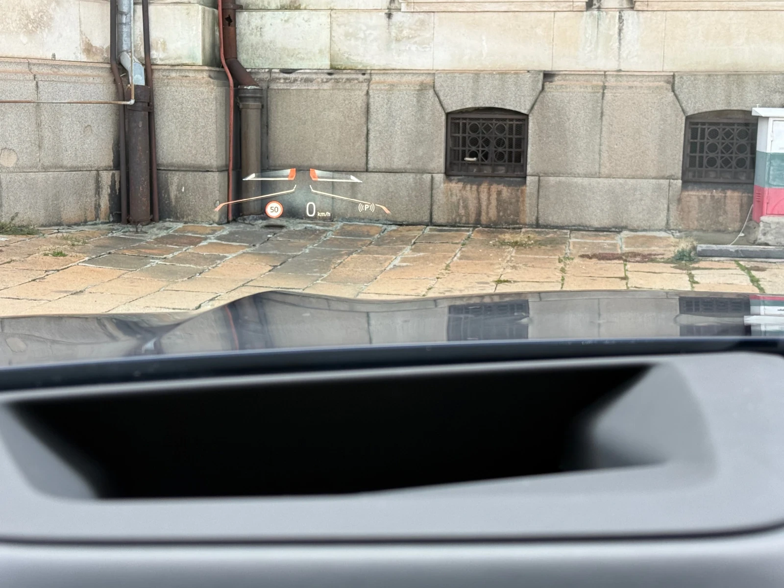 BMW X6 30d* xDrive* Head-up* Pano* 360* ГОТОВ ЛИЗИНГ, снимка 14 - Автомобили и джипове - 54304941