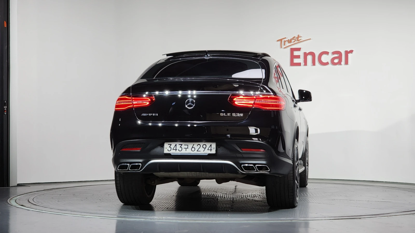 Mercedes-Benz GLE 63 S AMG Coupe, Подгрев, Обдухване, Дистроник, AIRMATIC, снимка 4 - Автомобили и джипове - 54756971
