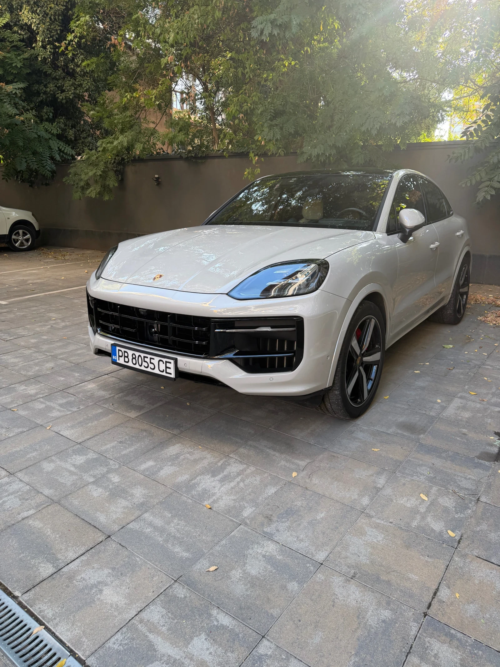 Porsche Cayenne S coupe , снимка 2 - Автомобили и джипове - 56131012