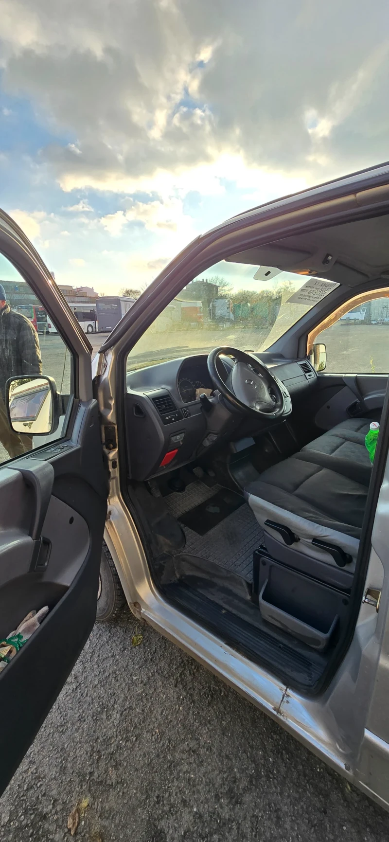 Mercedes-Benz Vito 112 CDI, снимка 14 - Бусове и автобуси - 52920860
