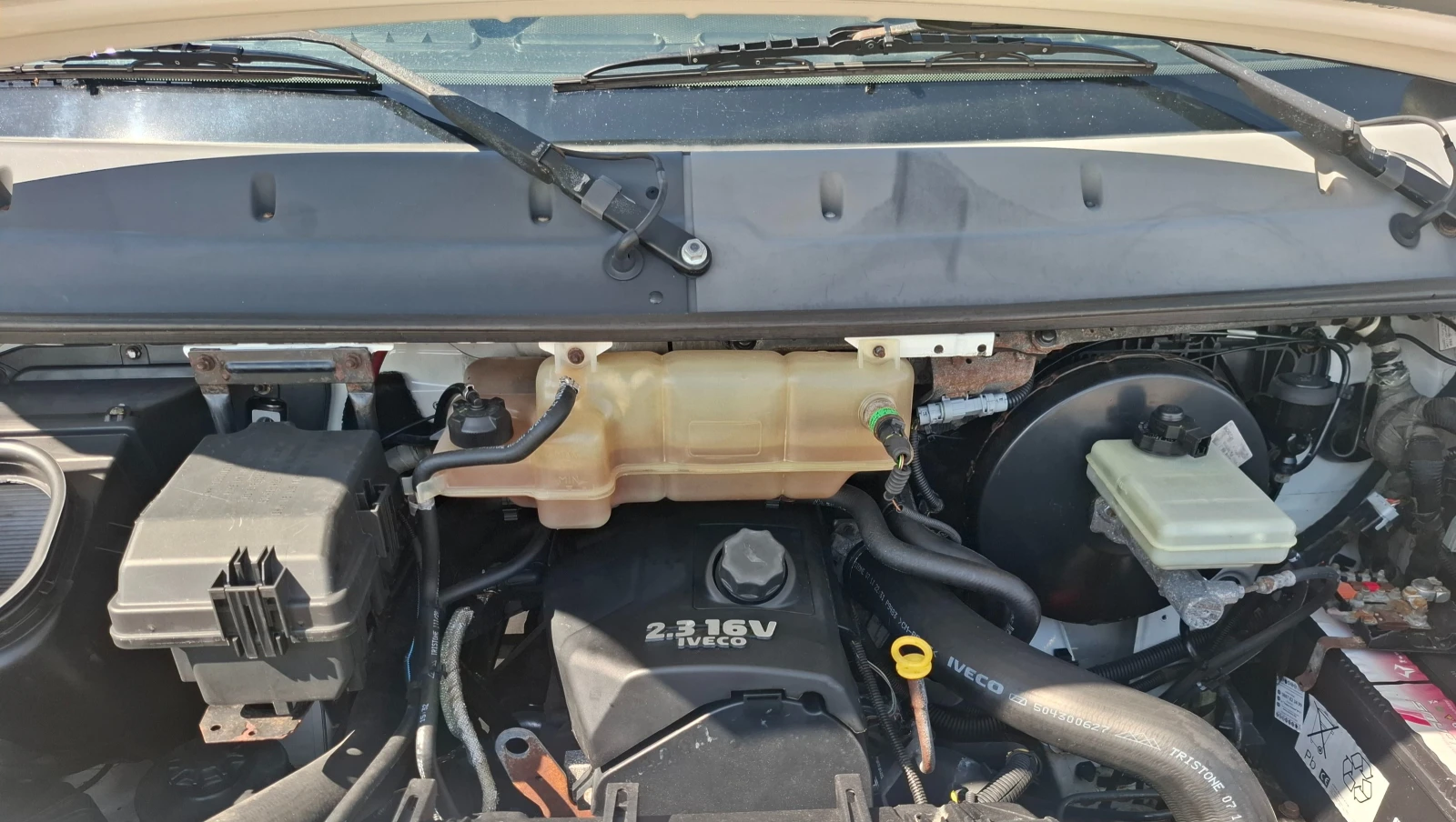 Iveco Daily До3.5т/35c13/XXL, снимка 11 - Бусове и автобуси - 54752080
